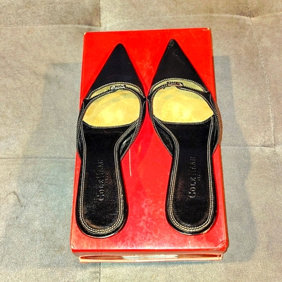 EUC COLE HAAN CITY BLACK LEATHER SLIP-ON MULES POINTED TOE 2½" KITTEN HEELS 6½B - Picture 14 of 14